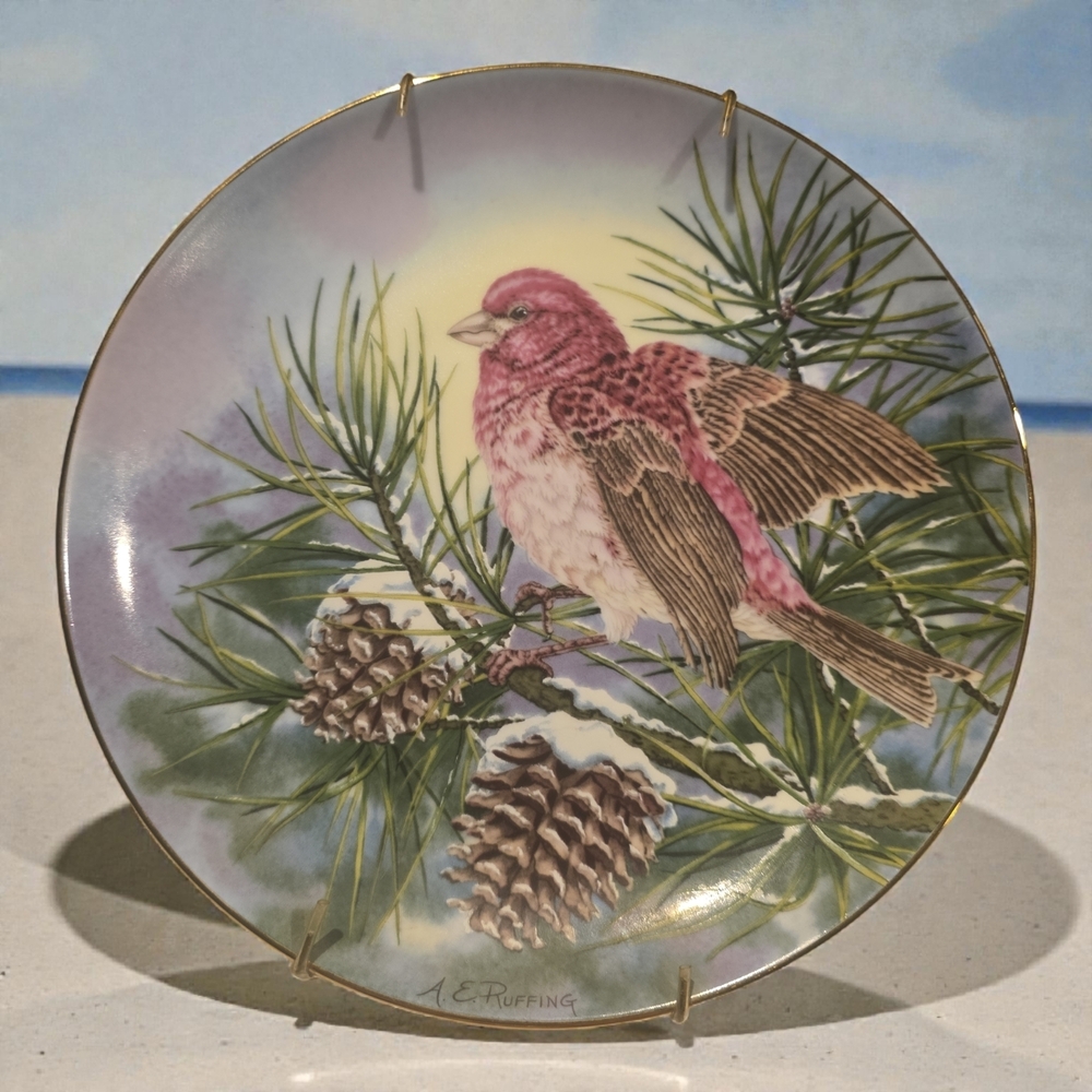 Southern‎ Living Gallery Purple Finch Wall Decor Plate